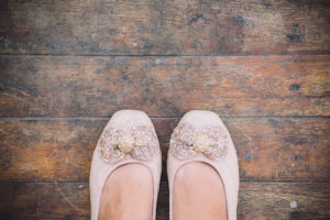 Shoes, woman's feet